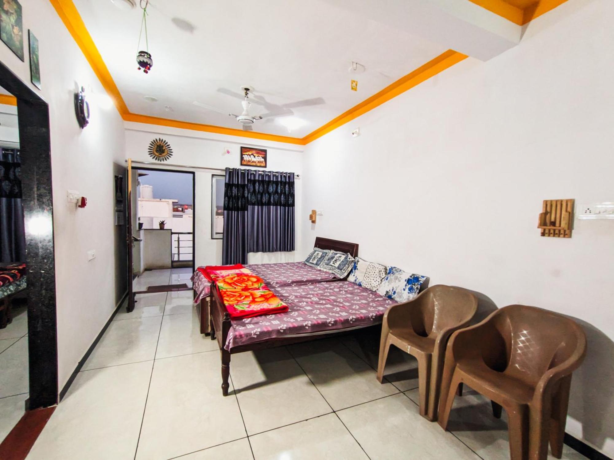 Bhavya Homestay Garudeshwar Экстерьер фото